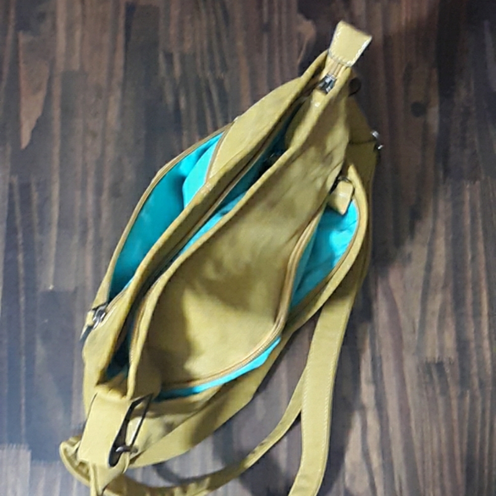 Purse - Picture 6 of 7